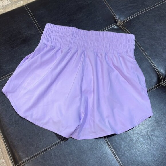 Nike Women's One Dri-FIT Ultra High-Waisted 3" Brief-Lined Shorts - Picture 11 of 11